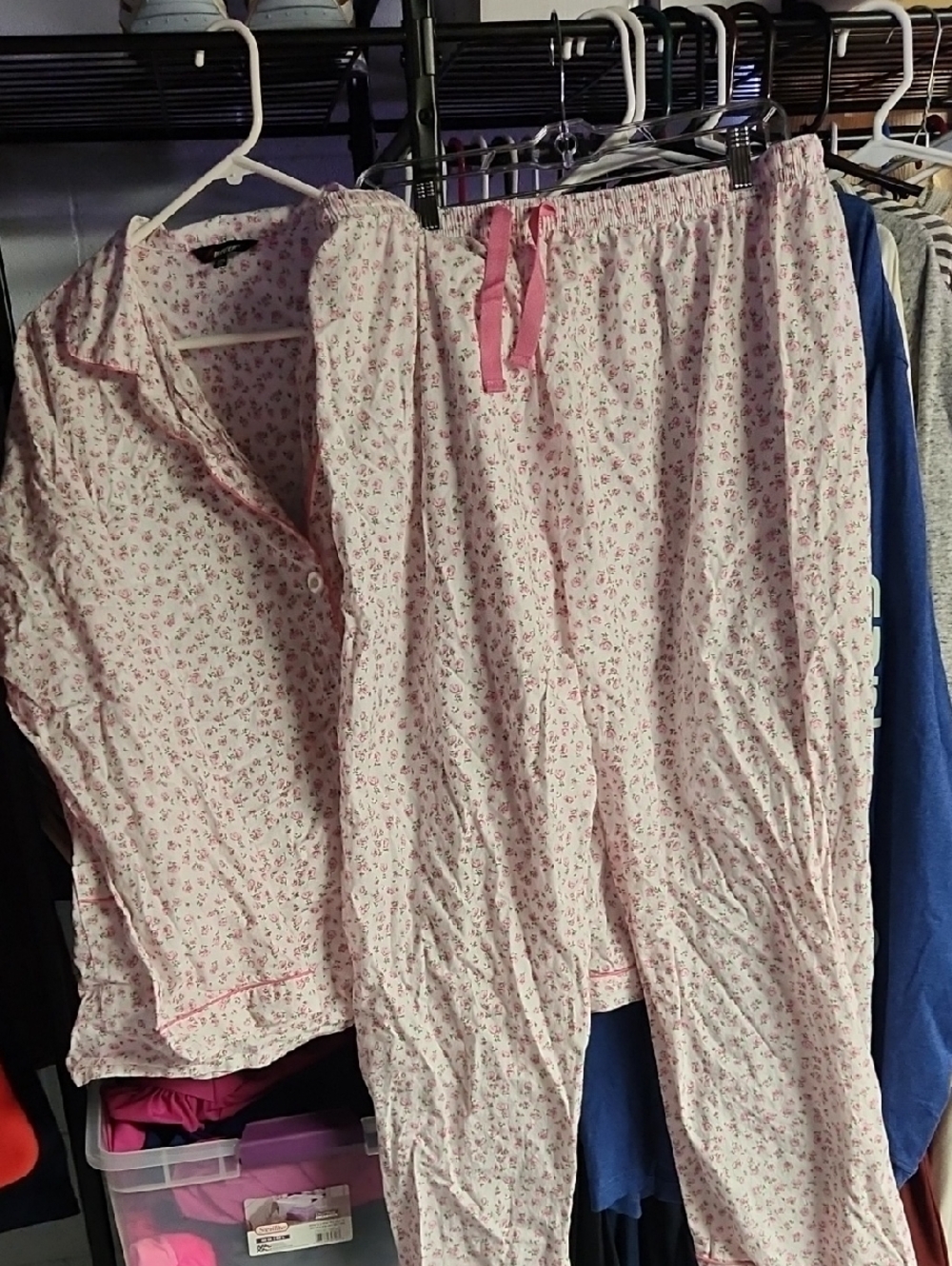 Women's Pink Floral Pajama Set - Soft Button-Front Top & Drawstring Pants